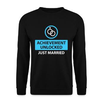 Lustig gerade verheiratet für Hochzeitsgeschenk - Unisex Pullover - Schwarz - Vorne - Alina (178cm) & Michal (187cm)