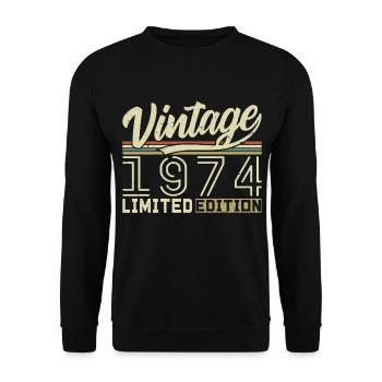 Légende depuis 1974 Né en 1974 Anniversaire 50 ans - Sweat-shirt Unisexe - noir - Devant - Alina (178cm) & Michal (187cm)