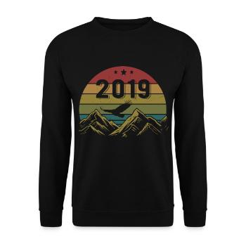 2019 Vintage Birthday 2019 Retro Gift Idea - Unisex Sweatshirt - black - Front - Alina (178cm) & Michal (187cm)