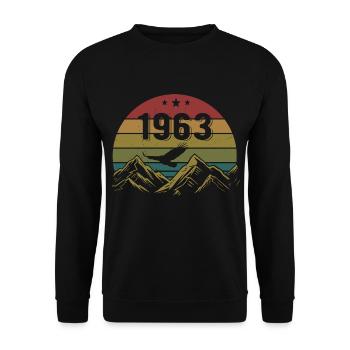 1963 Jahrgang Geburtstag 1963 Retro Geschenkidee - Unisex Pullover - Schwarz - Vorne - Alina (178cm) & Michal (187cm)