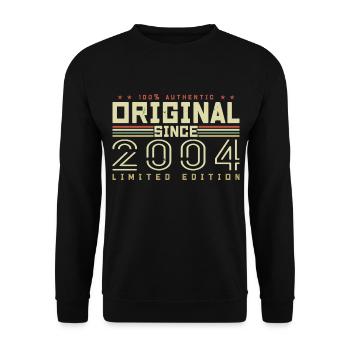 Original 2004 Retro 2004 Birthday Gift 2004 - Unisex Sweatshirt - black - Front - Alina (178cm) & Michal (187cm)