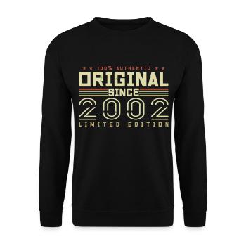 Original 2002 Retro 2002 Birthday Gift - Unisex Sweatshirt - black - Front - Alina (178cm) & Michal (187cm)