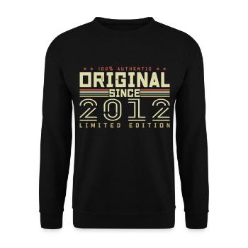 Original 2012 Cadeau Anniversaire 2012 Rétro 2012 - Sweat-shirt Unisexe - noir - Devant - Alina (178cm) & Michal (187cm)