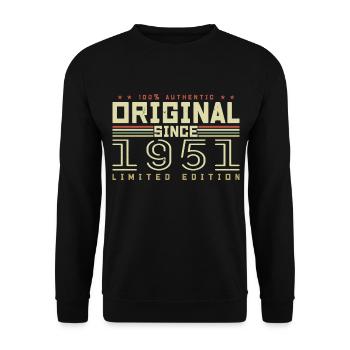 Original 1951 Birthday Gift 1951 Retro 1951 - Unisex Sweatshirt - black - Front - Alina (178cm) & Michal (187cm)