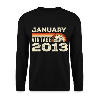 Januar 2013 Jahrgang Geburtstag 2013, Jahrgang 2013 - Unisex Pullover - Schwarz - Vorne - Alina (178cm) & Michal (187cm)