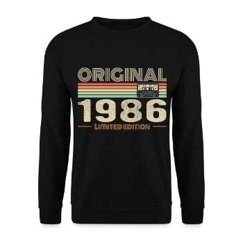 Original 1986 Jahrgang 1986 Retro Jubiläum 1986 - Unisex Pullover - Schwarz - Vorne - Alina (178cm) & Michal (187cm)