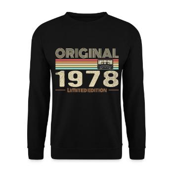 Original 1978 Vintage 1978 Retro Birthday 1978 - Unisex Sweatshirt - black - Front - Alina (178cm) & Michal (187cm)
