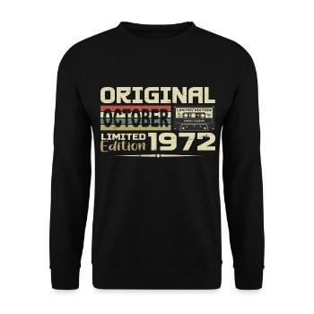 Birthday October 1972 Original | October 1972 - Unisex Sweatshirt - black - Front - Alina (178cm) & Michal (187cm)
