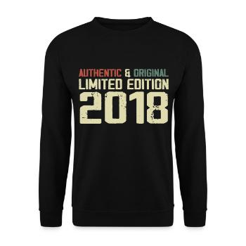 2018 Birthday Gift 2018 Vintage 2018 Retro - Unisex Sweatshirt - black - Front - Alina (178cm) & Michal (187cm)