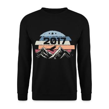 Original 2017 Jahrgang 2017 Geburtstag 2017 - Unisex Pullover - Schwarz - Vorne - Alina (178cm) & Michal (187cm)