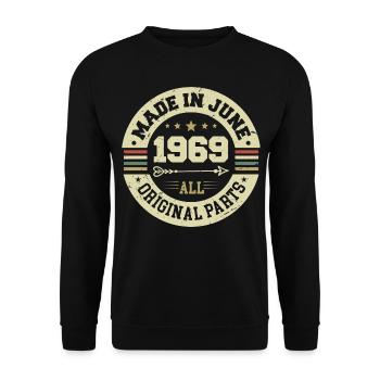 Juni 1969 Geburtstagsgeschenk Juni 1969 Juni 1969 - Unisex Pullover - Schwarz - Vorne - Alina (178cm) & Michal (187cm)