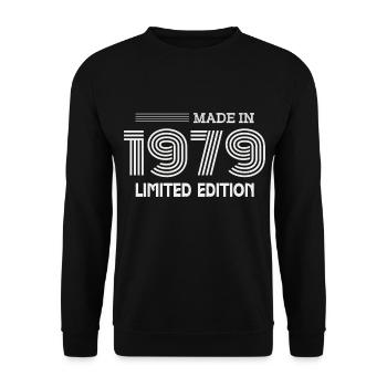 1979 Geburtstagsgeschenkidee 1979 - Unisex Pullover - Schwarz - Vorne - Alina (178cm) & Michal (187cm)