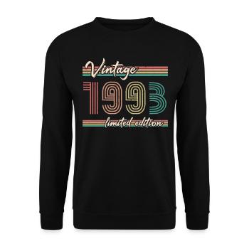 ST 1993 Darkline Jahrgang - Unisex Pullover - Schwarz - Vorne - Alina (178cm) & Michal (187cm)