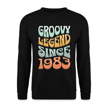 Groovige Legende seit 1983 - Unisex Pullover - Schwarz - Vorne - Alina (178cm) & Michal (187cm)