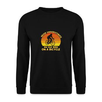 Unterschätzen Sie nie einen alten Mann mit einem Fahrrad - Unisex Pullover - Schwarz - Vorne - Alina (178cm) & Michal (187cm)