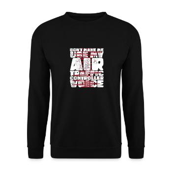 Fluglotse Flughafen Tower - Unisex Pullover - Schwarz - Vorne - Alina (178cm) & Michal (187cm)