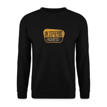 Madness war seiner Zeit einen Schritt voraus - Unisex Pullover - Schwarz - Vorne - Alina (178cm) & Michal (187cm)