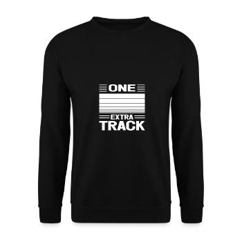 Track Athletics One Extra Track Field - Unisex Pullover - Schwarz - Vorne - Alina (178cm) & Michal (187cm)