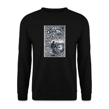 Lebe im Moment – Blick nach vorn - Unisex Pullover - Schwarz - Vorne - Alina (178cm) & Michal (187cm)