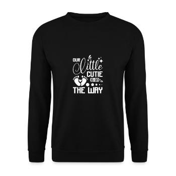 Pregnancy Our little cutie is on the way - Unisex Pullover - Schwarz - Vorne - Alina (178cm) & Michal (187cm)