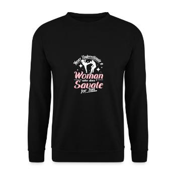 Never underestimate a woman who does savate - Unisex Sweatshirt - black - Front - Alina (178cm) & Michal (187cm)