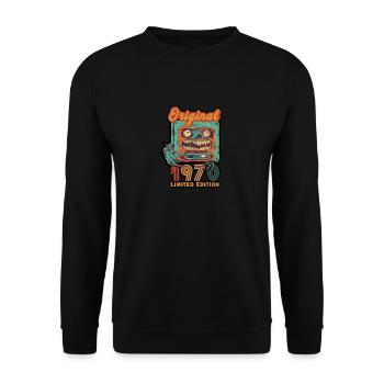Original 1970 Limited Edition Kassette Geburtstag - Unisex Pullover - Schwarz - Vorne - Alina (178cm) & Michal (187cm)