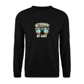 Der Ruhestand ist endlich in Sicht - Unisex Pullover - Schwarz - Vorne - Alina (178cm) & Michal (187cm)
