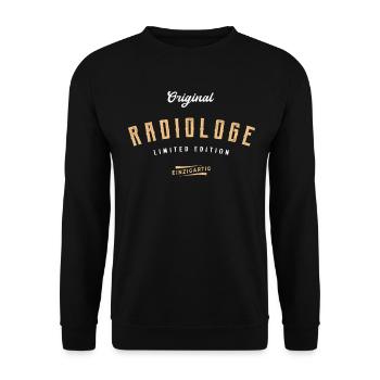 Radiologe Limited Edition Radiologie - Unisex Pullover - Schwarz - Vorne - Alina (178cm) & Michal (187cm)