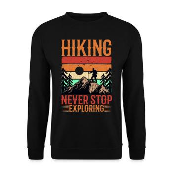 Hiking never stop exploring wandern Naturfreund - Unisex Sweatshirt - black - Front - Alina (178cm) & Michal (187cm)