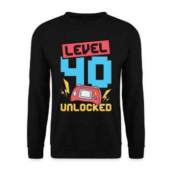 Level 40 unlocked - Unisex Pullover - Schwarz - Vorne - Alina (178cm) & Michal (187cm)