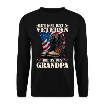 Veteran Grandpa - Veteran 4th of July - Soldat - Unisex Pullover - Schwarz - Vorne - Alina (178cm) & Michal (187cm)