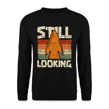 Pfeilspitzen Arrowhead Hunter Still Looking - Unisex Pullover - Schwarz - Vorne - Alina (178cm) & Michal (187cm)
