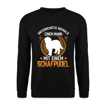Mann mit Schafpudel unterschätzen Hütepudel - Unisex Pullover - Schwarz - Vorne - Alina (178cm) & Michal (187cm)