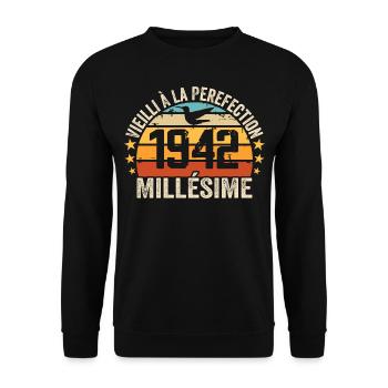 Millésime 1942 Cadeau D’anniversaire Rétro 1942 - Sweat-shirt Unisexe - noir - Devant - Alina (178cm) & Michal (187cm)