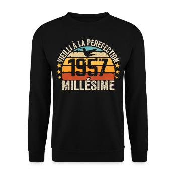 Jahrgang 1957 Retro 1957 Geburtstagsgeschenk - Unisex Pullover - Schwarz - Vorne - Alina (178cm) & Michal (187cm)