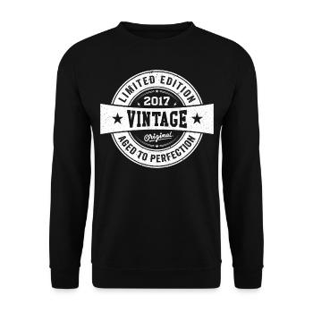 Retro 2017 Birthday 2017 Gift 2017 Vintage - Unisex Sweatshirt - black - Front - Alina (178cm) & Michal (187cm)
