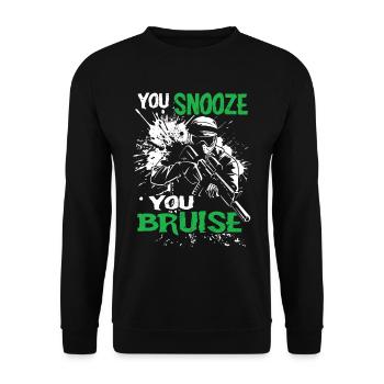 Paintball Spruch You Snooze You Bruise | Paintball - Unisex Pullover - Schwarz - Vorne - Alina (178cm) & Michal (187cm)