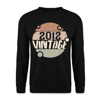 Jahrgang 2012 Retro Geschenke 2012 Jahrgang 2012 - Unisex Pullover - Schwarz - Vorne - Alina (178cm) & Michal (187cm)