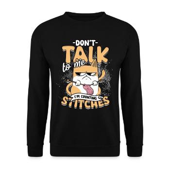 Knitting Don't talk to me I'm counting stitches - Unisex Sweatshirt - black - Front - Alina (178cm) & Michal (187cm)