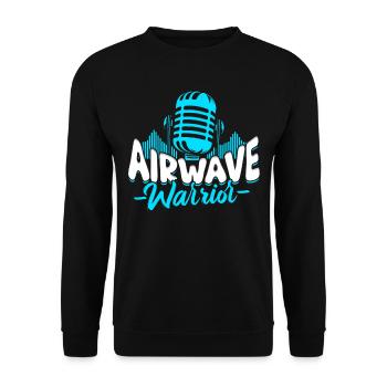 Podcast Podcaster Podcasting Airwave Warrior - Unisex Pullover - Schwarz - Vorne - Alina (178cm) & Michal (187cm)
