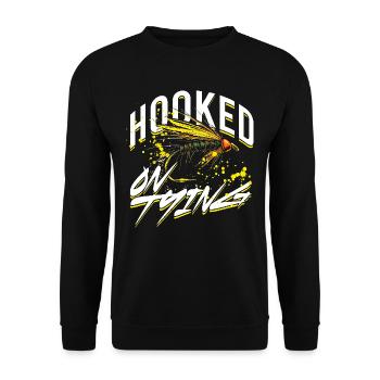 Fliegenfischen Fliegenangler Hooked On Tying - Unisex Pullover - Schwarz - Vorne - Alina (178cm) & Michal (187cm)