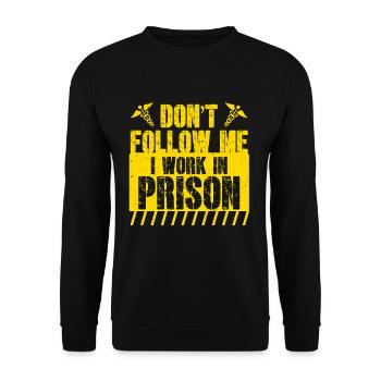 Prison Nurse I Work In Prison - Unisex Sweatshirt - black - Front - Alina (178cm) & Michal (187cm)