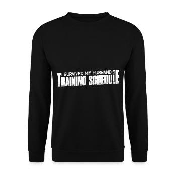 I Survived My Husband's Training Schedule 14 - Unisex Pullover - Schwarz - Vorne - Alina (178cm) & Michal (187cm)