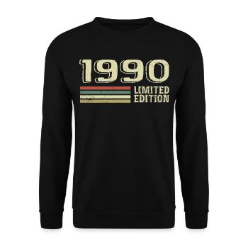 Jahrgang 1990 Geburtstag 1990 Jahrgang 1990 - Unisex Pullover - Schwarz - Vorne - Alina (178cm) & Michal (187cm)