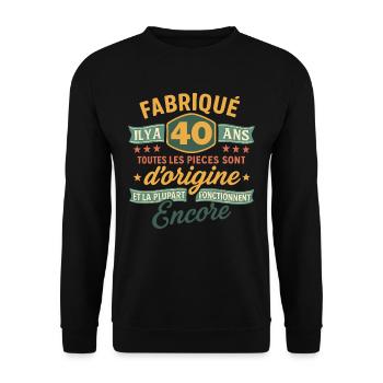 Fabriqué il y a 40 ans - 40 ans Anniversaire blagu - Sweat-shirt Unisexe - noir - Devant - Alina (178cm) & Michal (187cm)