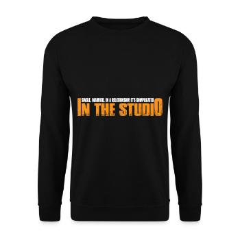 Single, Married, In The Studio 8 - Unisex Sweatshirt - black - Front - Alina (178cm) & Michal (187cm)