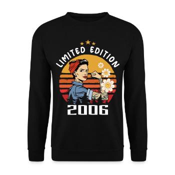 Retro Birth Year 2006 Vintage Birthday 2006 - Unisex Sweatshirt - black - Front - Alina (178cm) & Michal (187cm)