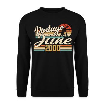 Juni 2000 Jubiläum 2000 Retro 2000 Juni 2000 - Unisex Pullover - Schwarz - Vorne - Alina (178cm) & Michal (187cm)
