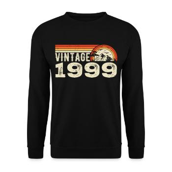 Jahrgang 1999 Retro 1999 Geburtstagsgeschenk 1999 - Unisex Pullover - Schwarz - Vorne - Alina (178cm) & Michal (187cm)
