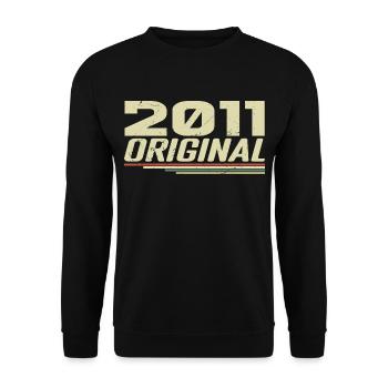 Né en 2011 Vintage 2011 Anniversaire Rétro 2011 - Sweat-shirt Unisexe - noir - Devant - Alina (178cm) & Michal (187cm)